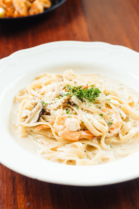 One-Pot Chicken Alfredo: Creamy Comfort in a Snap